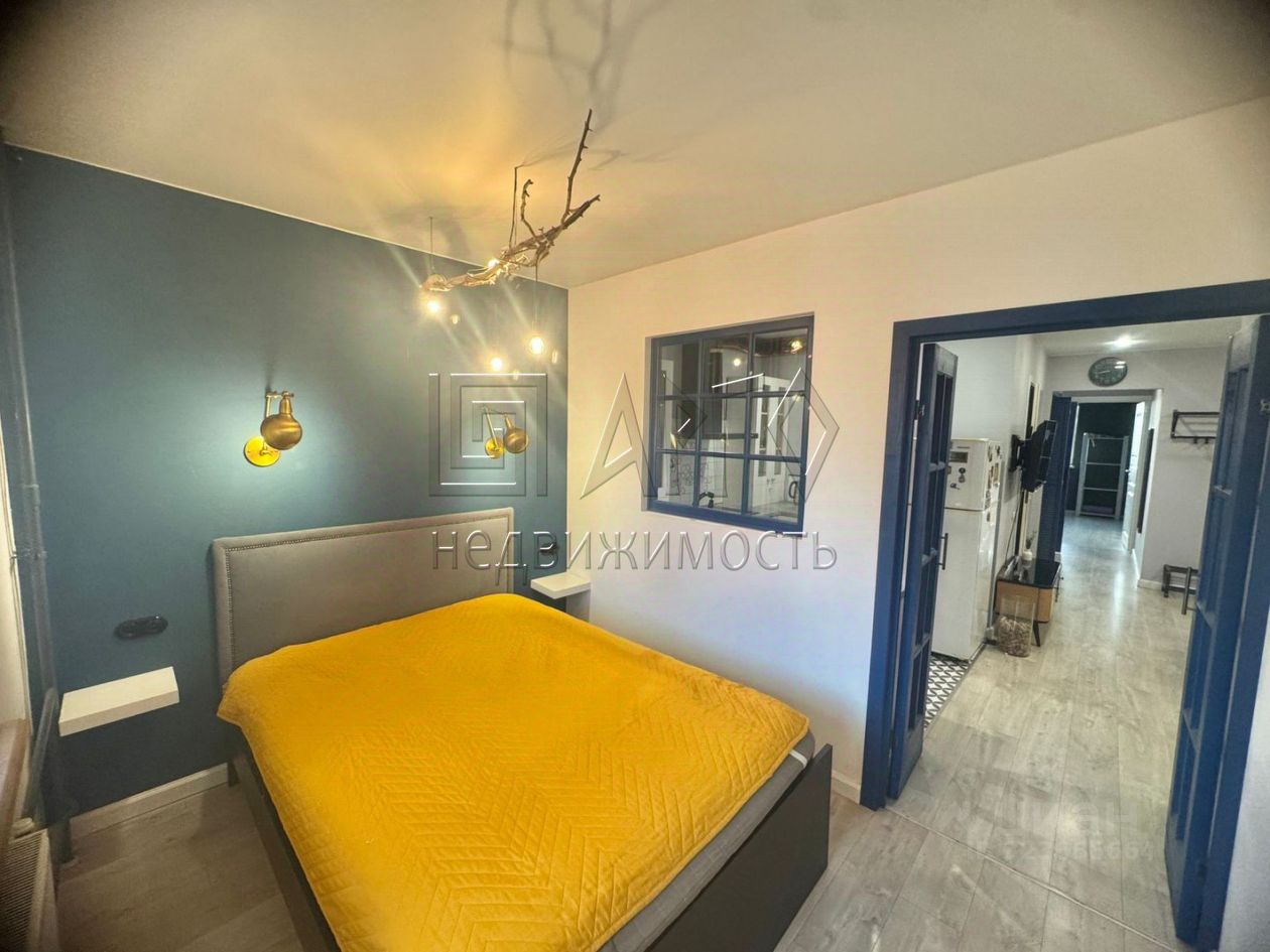 Продажа 2-комн квартиры на вторичном рынке пос. Шушары, проспект Новгородский, 6