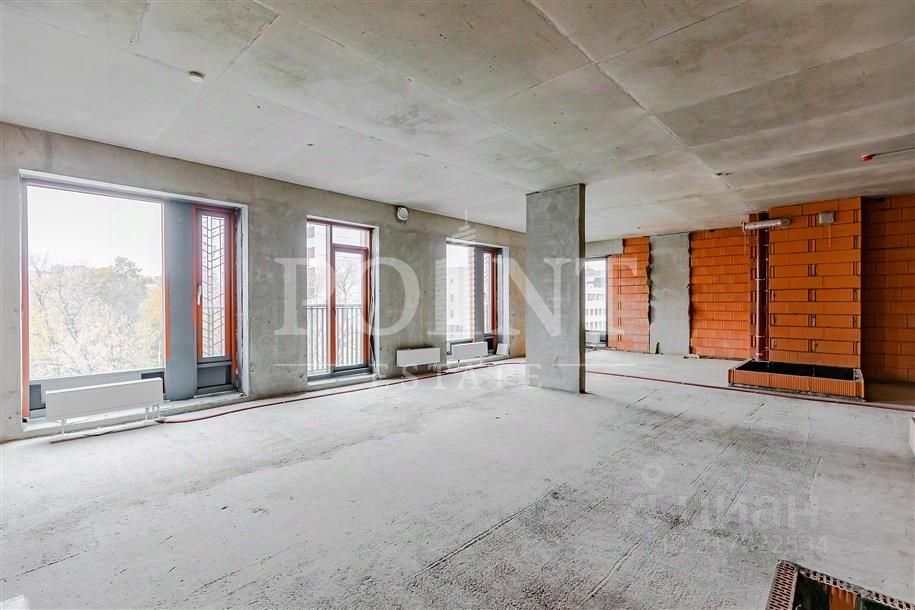 Продажа 3-комн квартиры на вторичном рынке Большая Андроньевская улица, 7