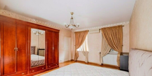 3-комн квартира ул Трубная,  д. 26,  к. 1