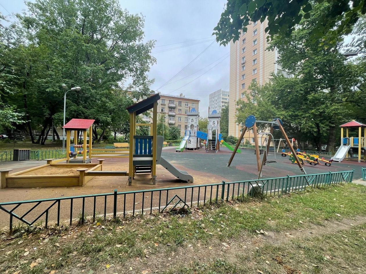 Продажа 3-комн квартиры на вторичном рынке улица Пырьева, 5А