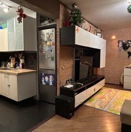 Продажа 2-комн квартиры на вторичном рынке Северный пр-кт,  д. 89,  к. 4