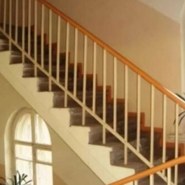 Продажа 4-комн квартиры на вторичном рынке Красноказарменная улица