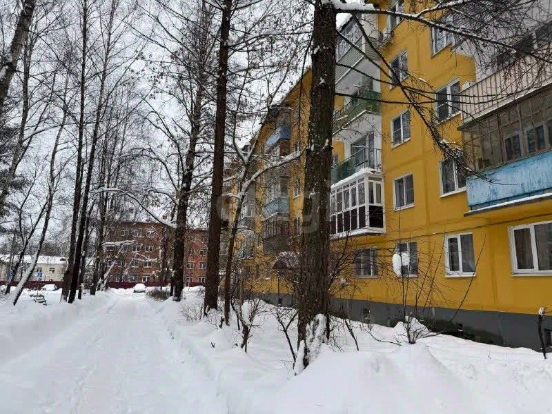 Продажа 1-комн квартиры на вторичном рынке Серпухов, Физкультурная улица, 23