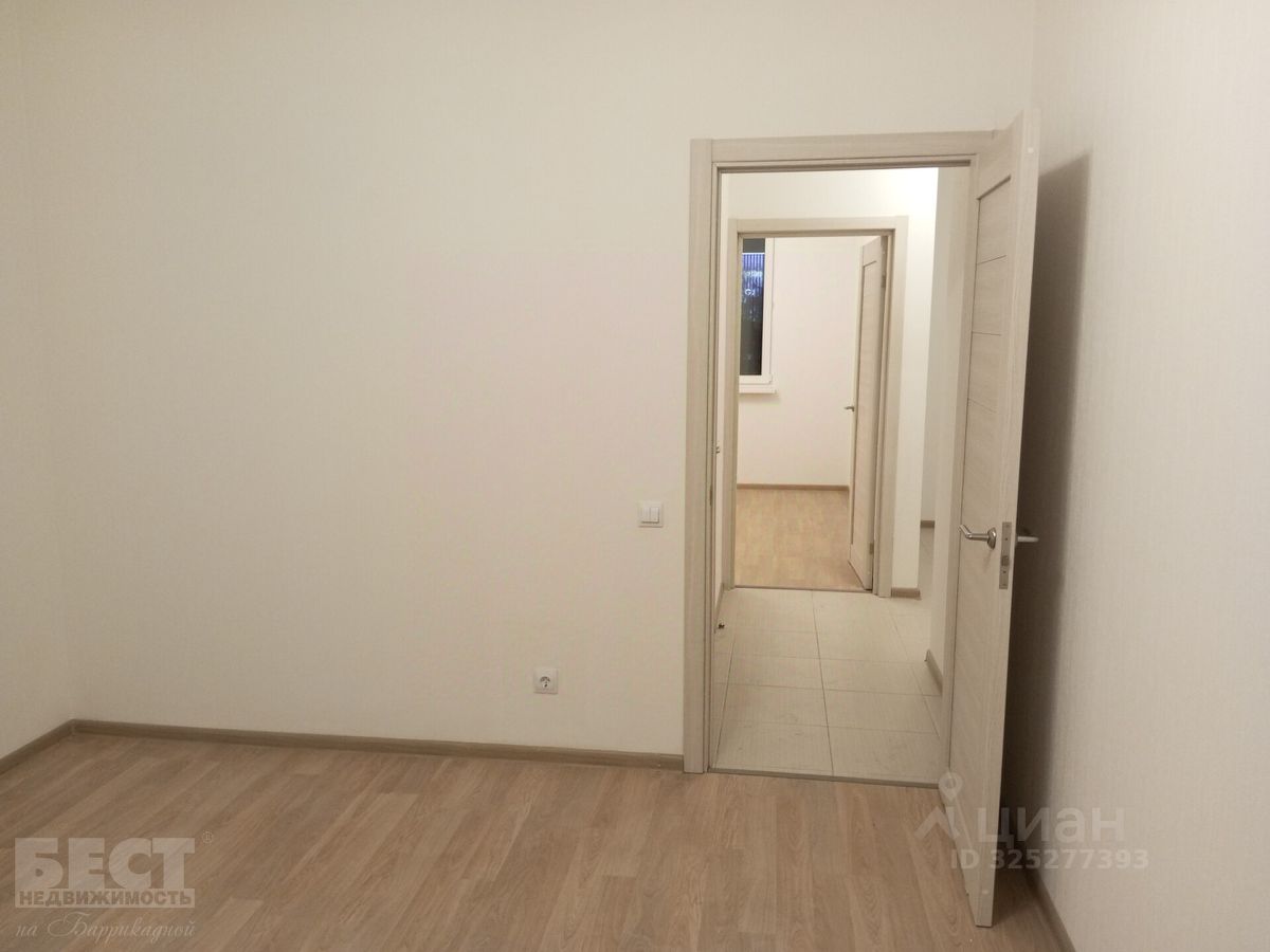 Продажа 3-комн квартиры на вторичном рынке 9-я Парковая улица, 68
