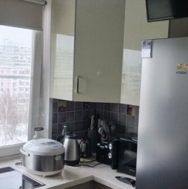 Продажа 3-комн квартиры на вторичном рынке улица Кулакова,  д. 5 к2