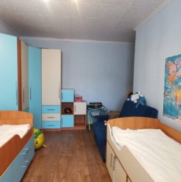 Продажа 2-комн квартиры на вторичном рынке Луга, Комсомольский пр-кт,  д. 38