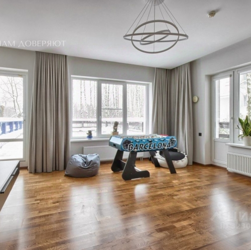 Коттедж/дом Колбино, Подгорная улица,  д. 9