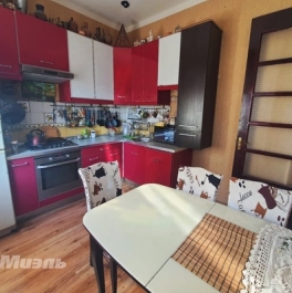 Продажа 3-комн квартиры на вторичном рынке Никоновский пер, д. 19/22 Продажа 3-комн квартиры на вторичном рынке Никоновский пер, д. 19/22