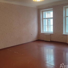 Продажа 3-комн квартиры на вторичном рынке Зверинская улица,  д. 5