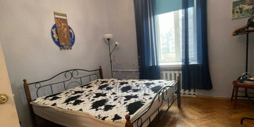 4-комн квартира улица Серафимовича,  д. 5/16