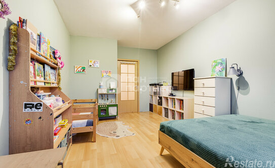 Продажа 2-комн квартиры на вторичном рынке проспект Ударников,  д. 38 к2