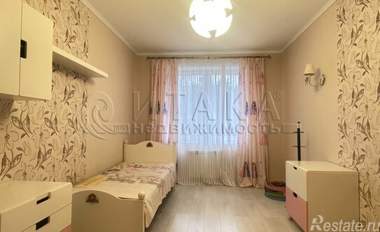 Продажа 3-комн квартиры на вторичном рынке Город Всеволожск, Центральная улица,  д. 2