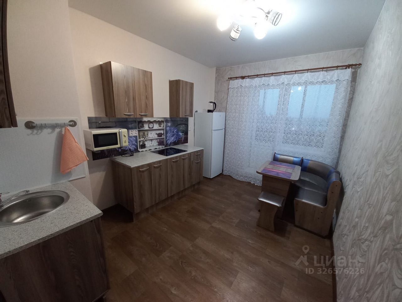 Аренда 1-комн квартиры на вторичном рынке Кингисепп, проспект Карла Маркса, 53