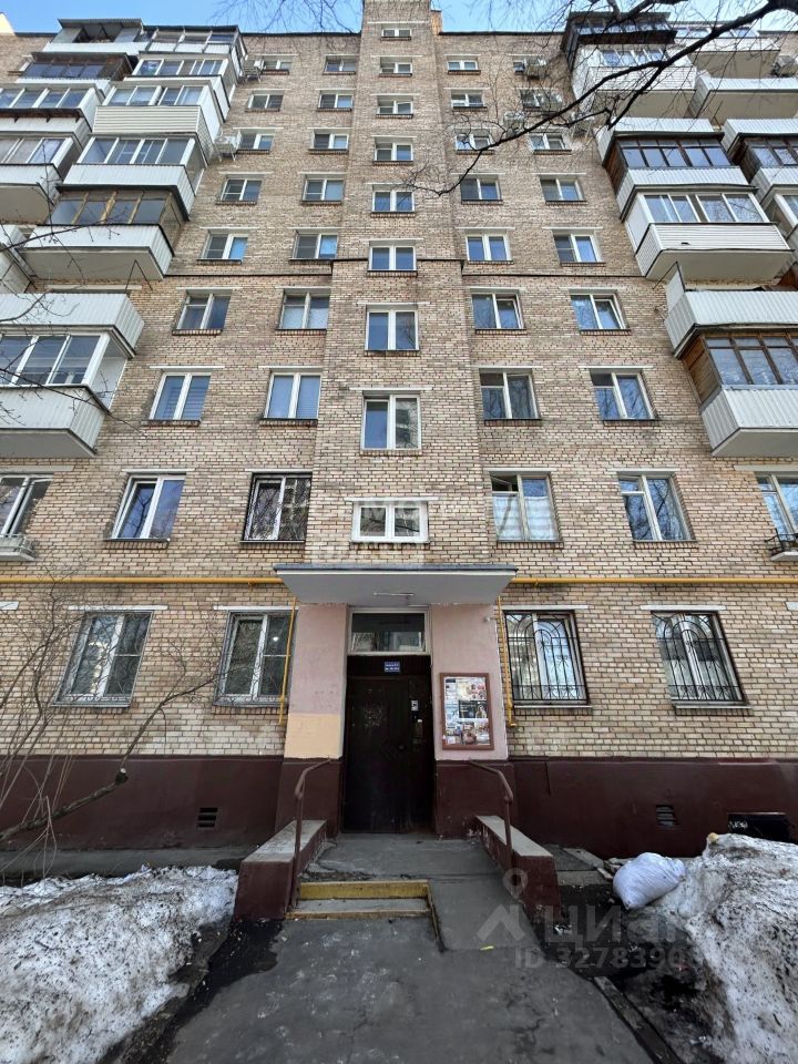 Продажа 2-комн квартиры на вторичном рынке улица Демьяна Бедного, 17К1