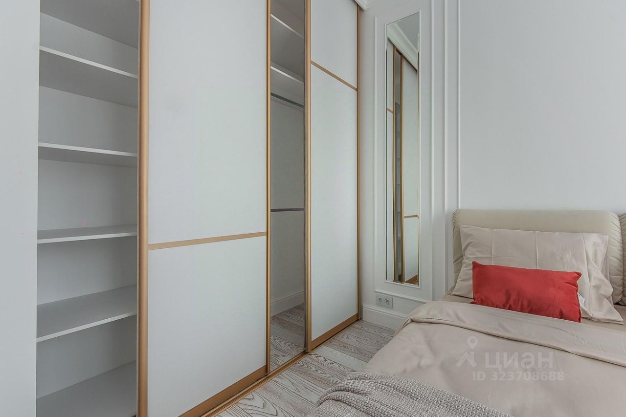 Продажа 2-комн квартиры на вторичном рынке Винницкая улица, 8к1