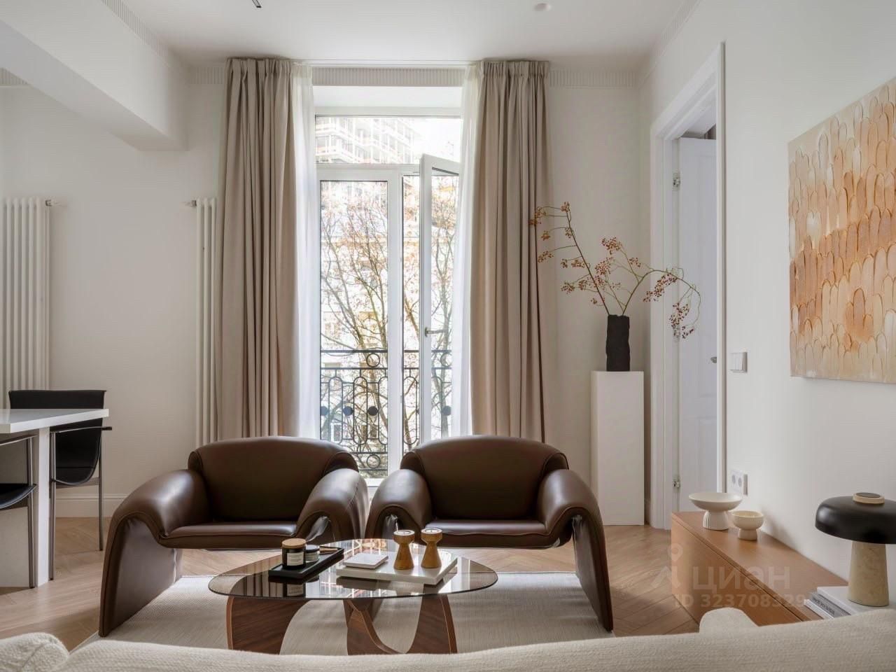 Продажа 2-комн квартиры на вторичном рынке Кутузовский проспект, 4/2