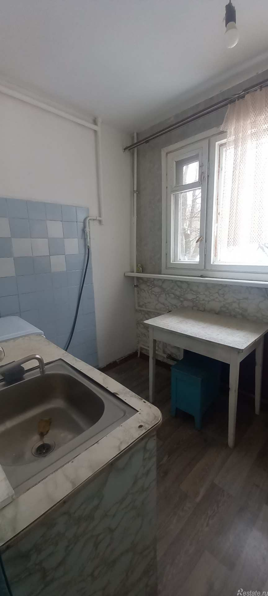 Продажа 2-комн квартиры на вторичном рынке Лётчика Пилютова ул.,  д. 5