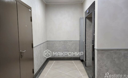 Продажа 3-комн квартиры на вторичном рынке Исполкомская улица,  д. 17