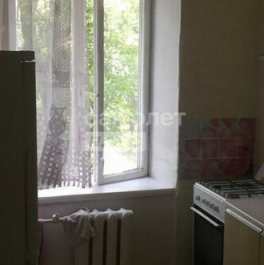 Продажа 3-комн квартиры на вторичном рынке Университетский пр-кт,  д. 21,  к. 4