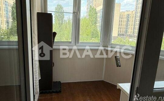 Продажа 3-комн квартиры на вторичном рынке Верхние Поля ул