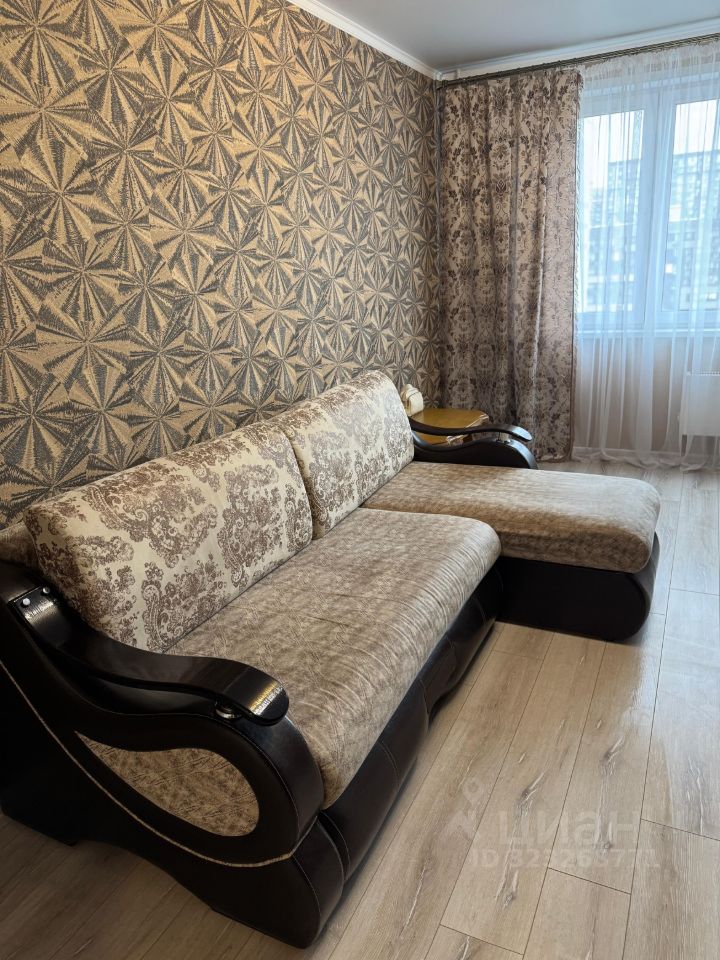 Аренда 1-комн квартиры на вторичном рынке Железнодорожный мкр, Балашиха, улица Струве,  д. 9