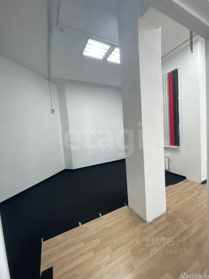 Продажа торгового помещения улица Архитектора Белова,  д. 5 к1