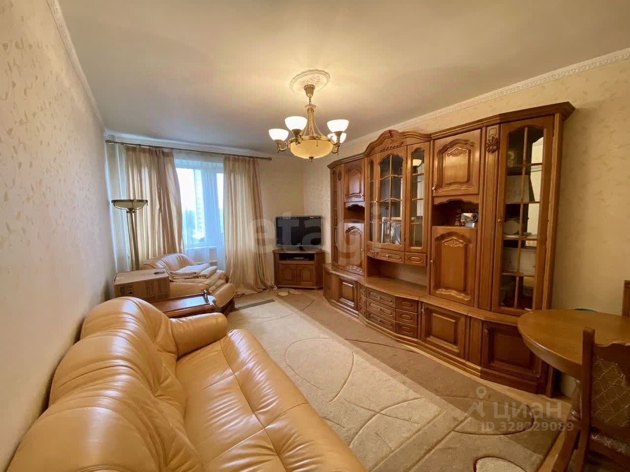 Продажа 2-комн квартиры на вторичном рынке Боровское шоссе, 25