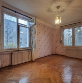 Продажа 2-комн квартиры на вторичном рынке Пушкин г, Павловская ул,  д. 78