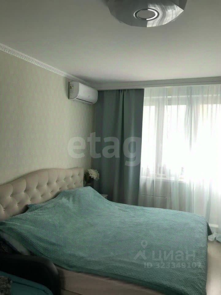 Продажа 4-комн квартиры на вторичном рынке улица Авиаторов, 5к6