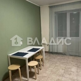 Продажа 2-комн квартиры на вторичном рынке Внуково п,  д. 17