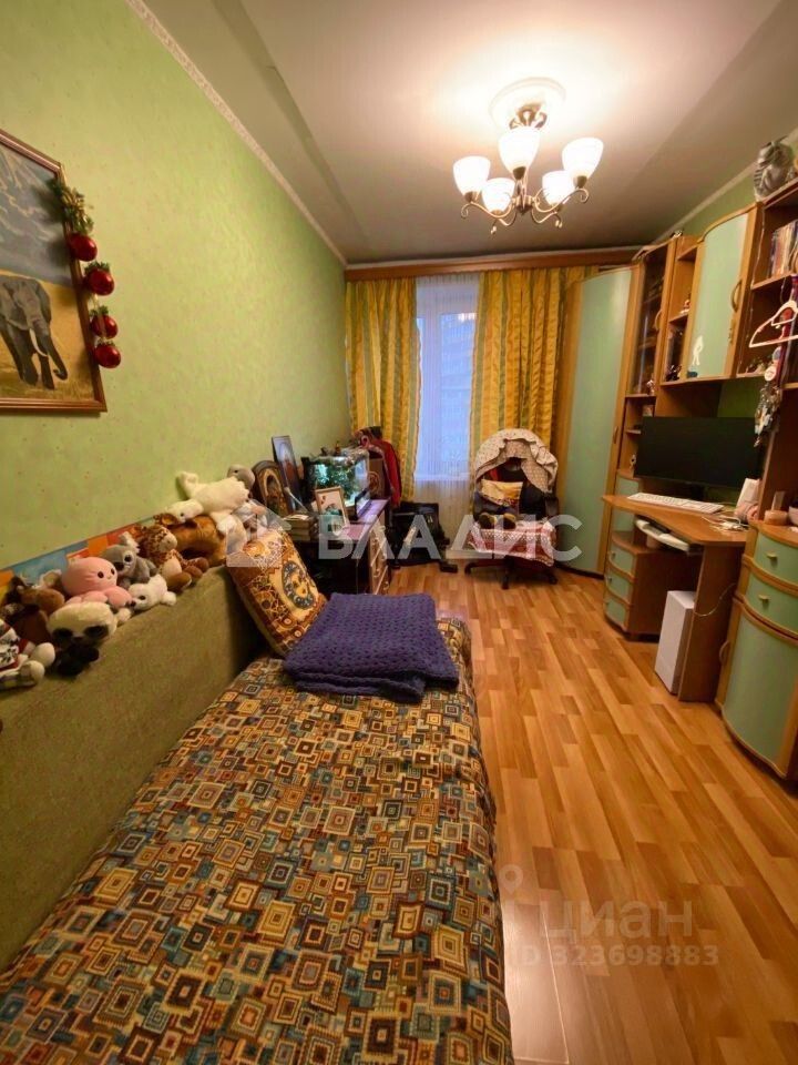 Продажа 3-комн квартиры на вторичном рынке Игральная улица, 10