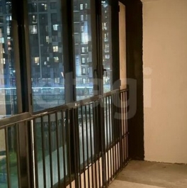 Продажа 3-комн квартиры на вторичном рынке площадь Европы