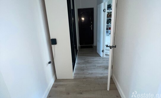 Продажа 2-комн квартиры на вторичном рынке Новомарьинская улица