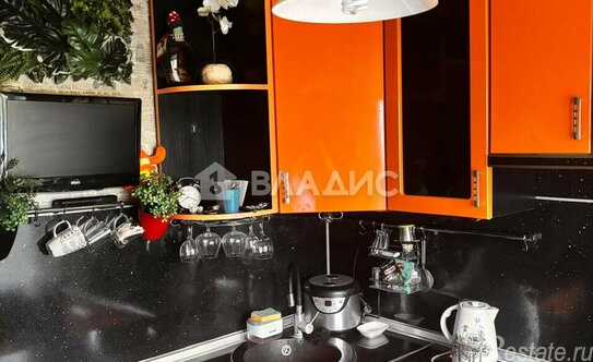 Продажа 2-комн квартиры на вторичном рынке Химки, улица 9 Мая,  д. 18А