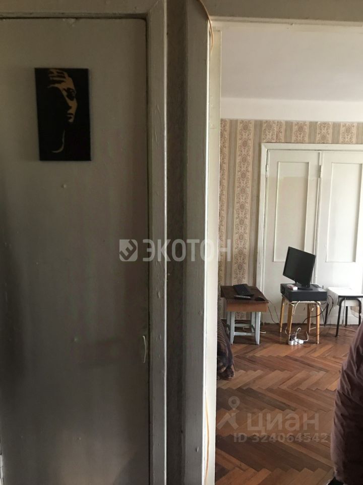 Продажа 2-комн квартиры на вторичном рынке улица Седова, 110