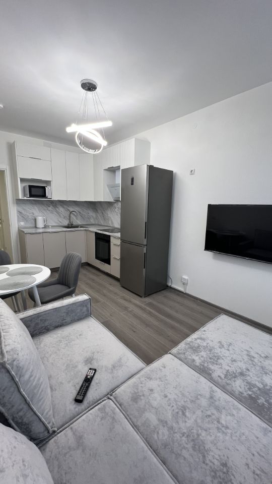 Аренда 1-комн квартиры на вторичном рынке улица Маршала Захарова, 8