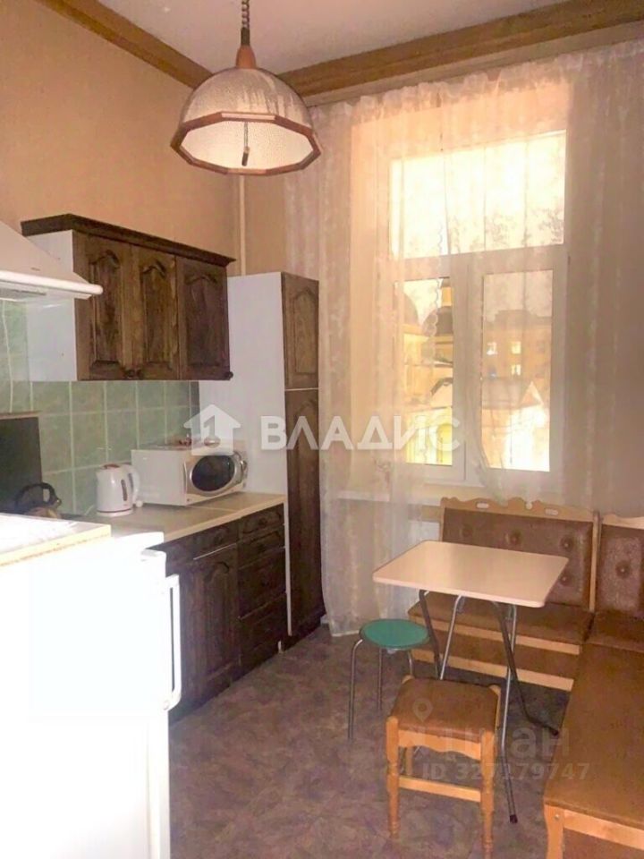 Продажа 2-комн квартиры на вторичном рынке 6-я Советская улица, 18