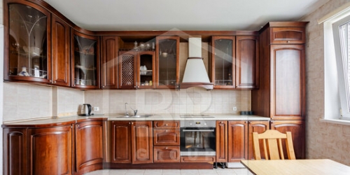3-комн квартира Мартыновская улица,  д. 8