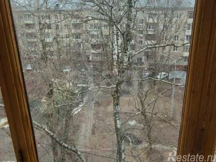 Продажа 2-комн квартиры на вторичном рынке улица Вучетича,  д. 24