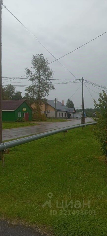 Продажа 2-комн квартиры на вторичном рынке пос. Красный Маяк, 3
