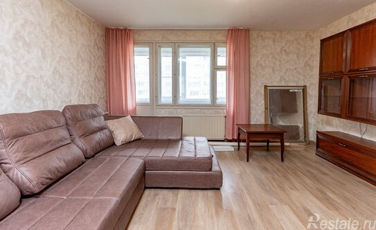 Продажа 2-комн квартиры на вторичном рынке Пулковская улица,  д. 2 к3