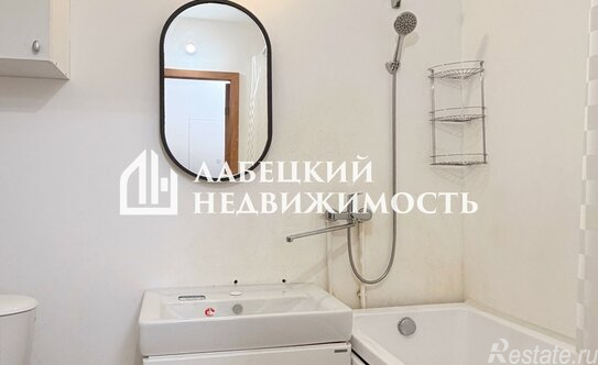 Продажа 1-комн квартиры на вторичном рынке Мурино, ул Шоссе в Лаврики,  д. 87