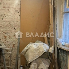 Продажа 2-комн квартиры на вторичном рынке Таганрогская улица,  д. 12