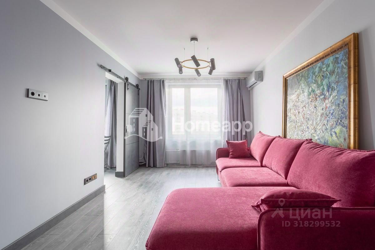 Продажа 3-комн квартиры на вторичном рынке Русаковская улица, 22