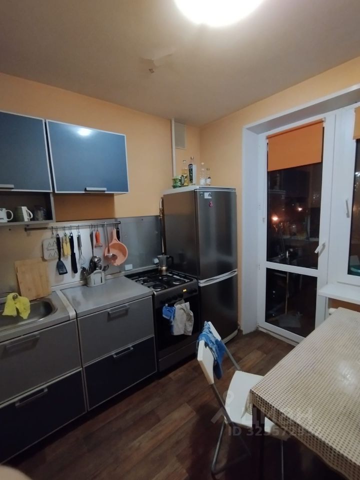 Аренда 2-комн квартиры на вторичном рынке улица Лобачевского, 74