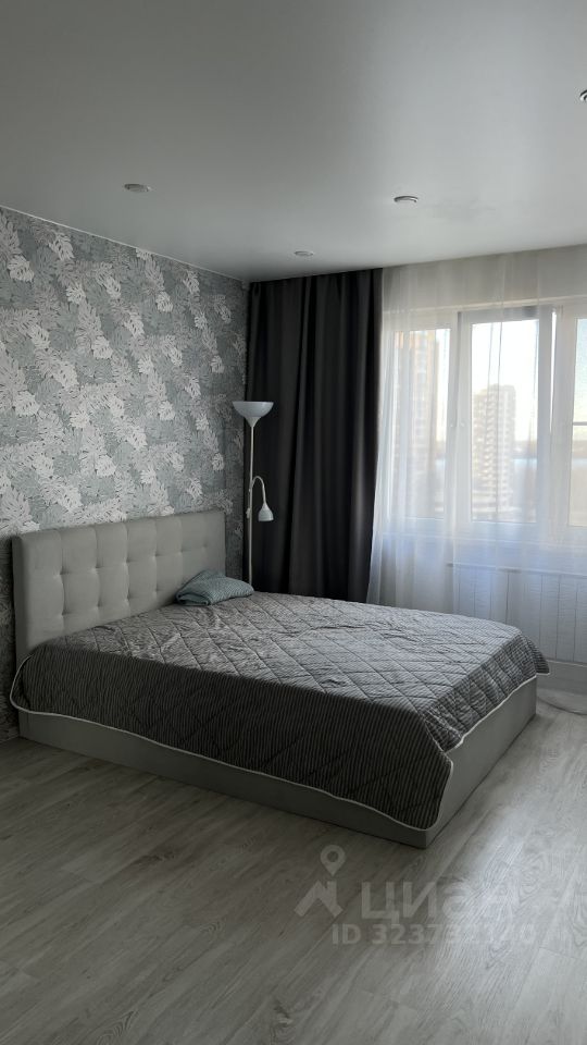 Аренда 1-комн квартиры на вторичном рынке улица Оптиков, 52к2