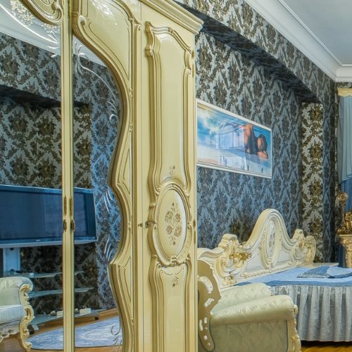 4-комн квартира Большая Московская улица, 4