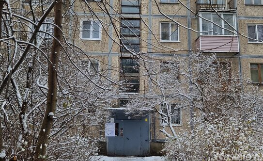 Продажа 3-комн квартиры на вторичном рынке ул Замшина,  д. 11