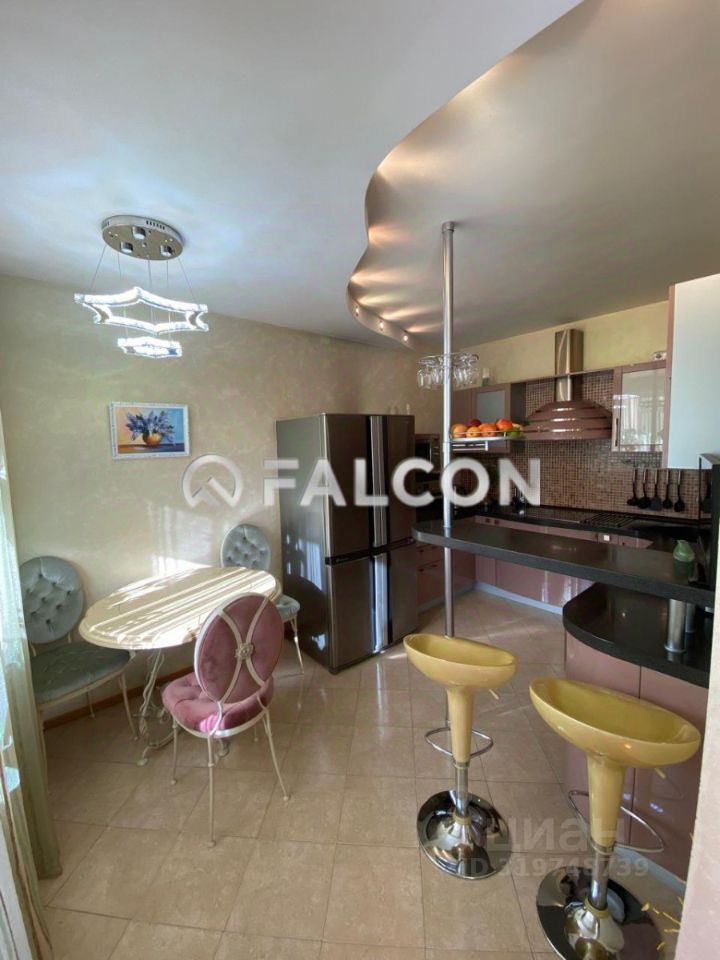 Продажа 3-комн квартиры на вторичном рынке Отрадный проезд, 3