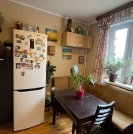 Продажа 2-комн квартиры на вторичном рынке пр-кт Маршала Жукова,  д. 47